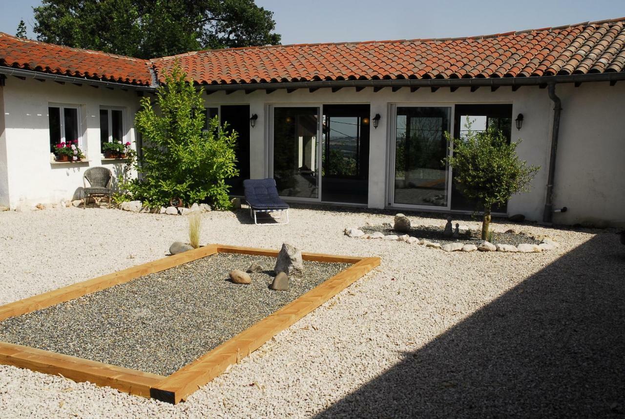 Ferienwohnung Au Pajot Ambax 外观 照片